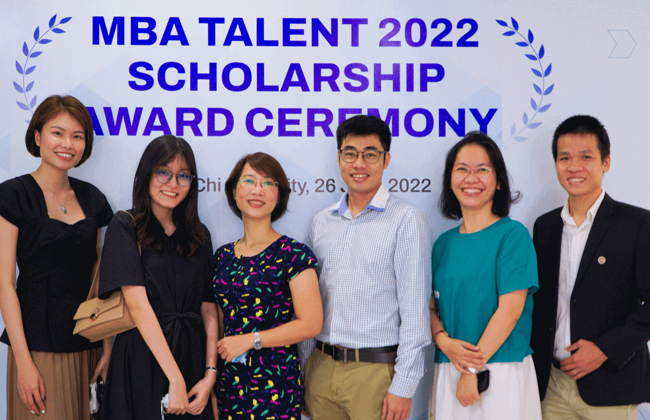 Học viên tại Lễ khai giảng và trao học bổng MBA Talent 2022